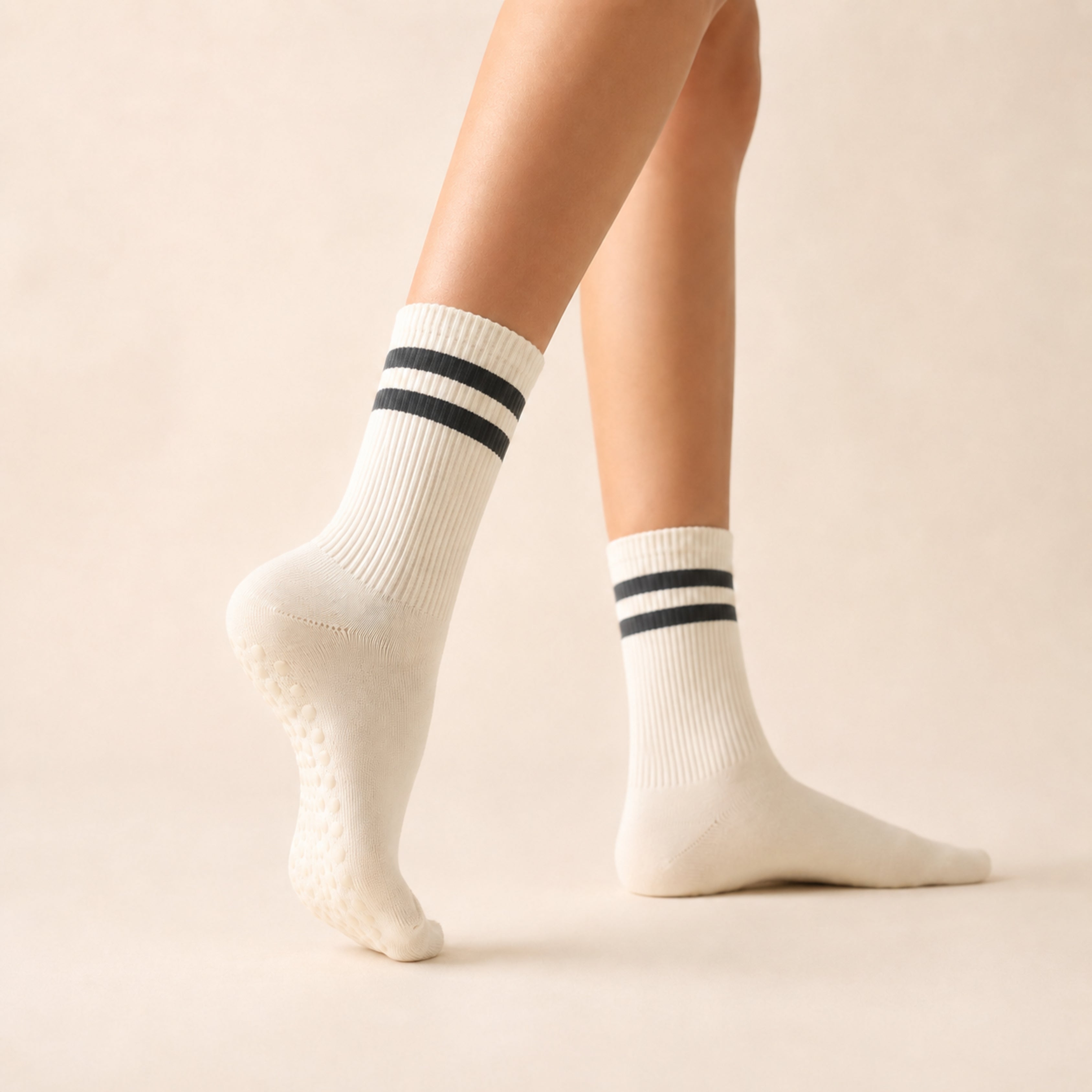 Varsity Club | Classic-Stripe Mid-Calf Grip Socks