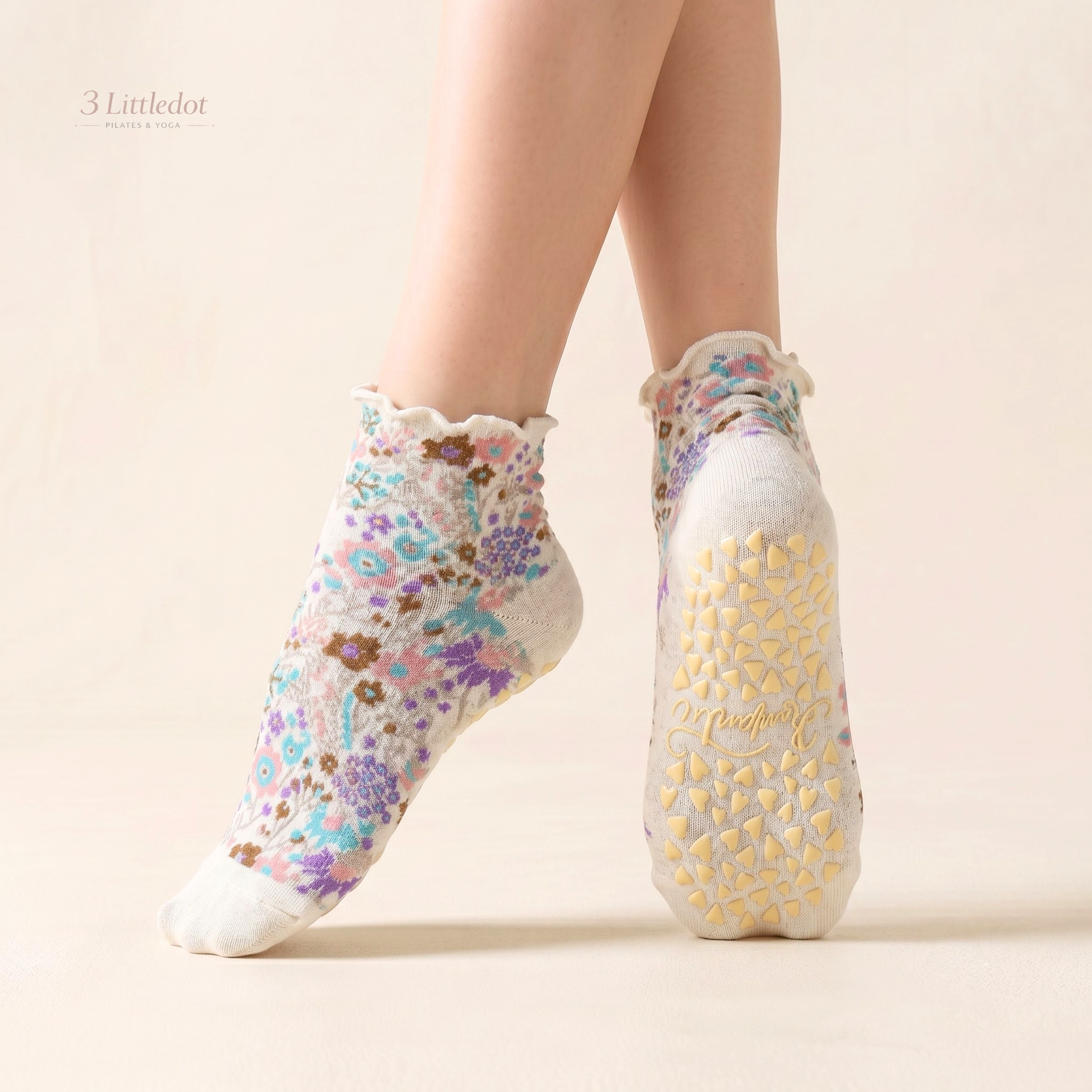 Studio Grace | ‘Vintage Bloom’ Low-Cut Grip Socks