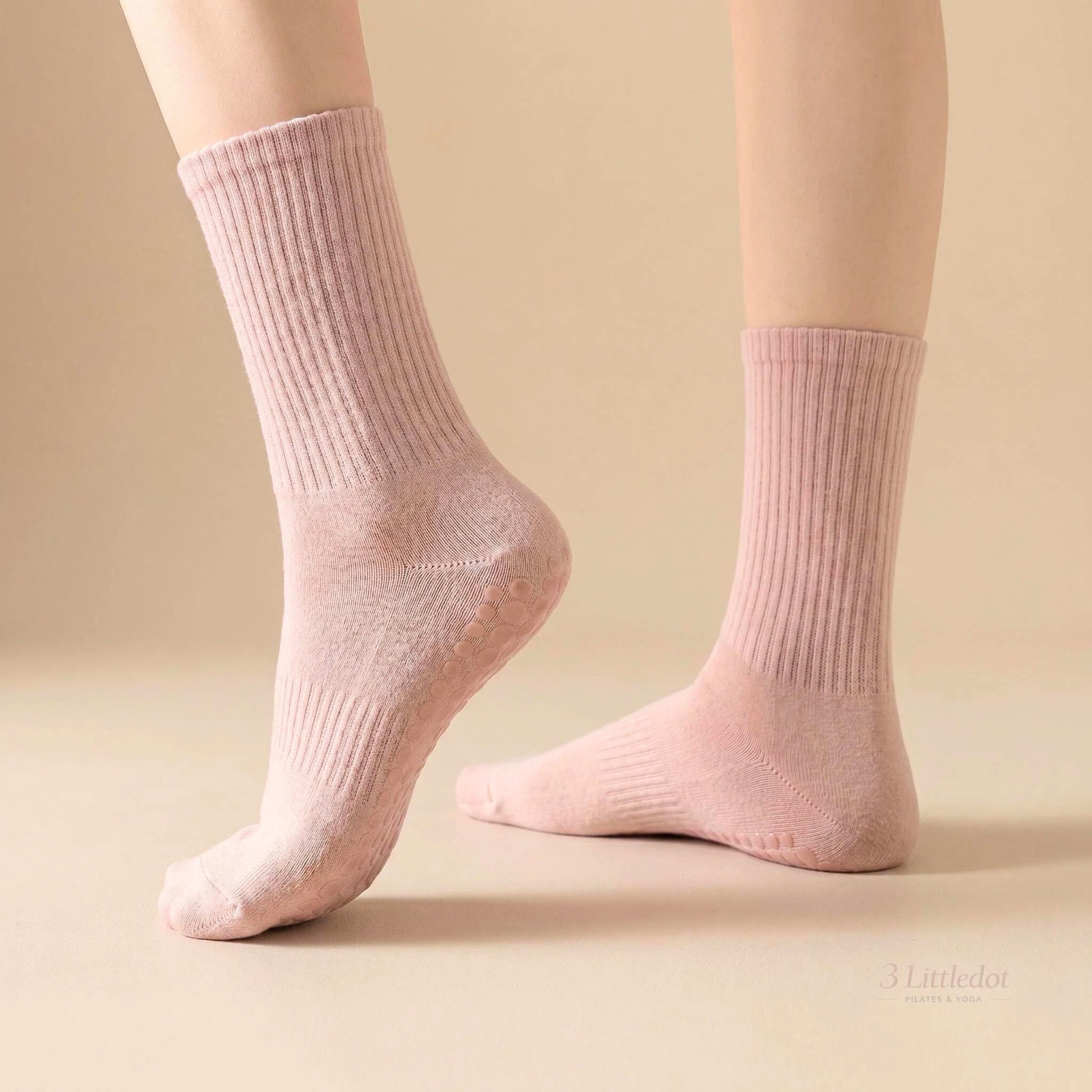 Everyday Dot | Mid-Calf Grip Socks