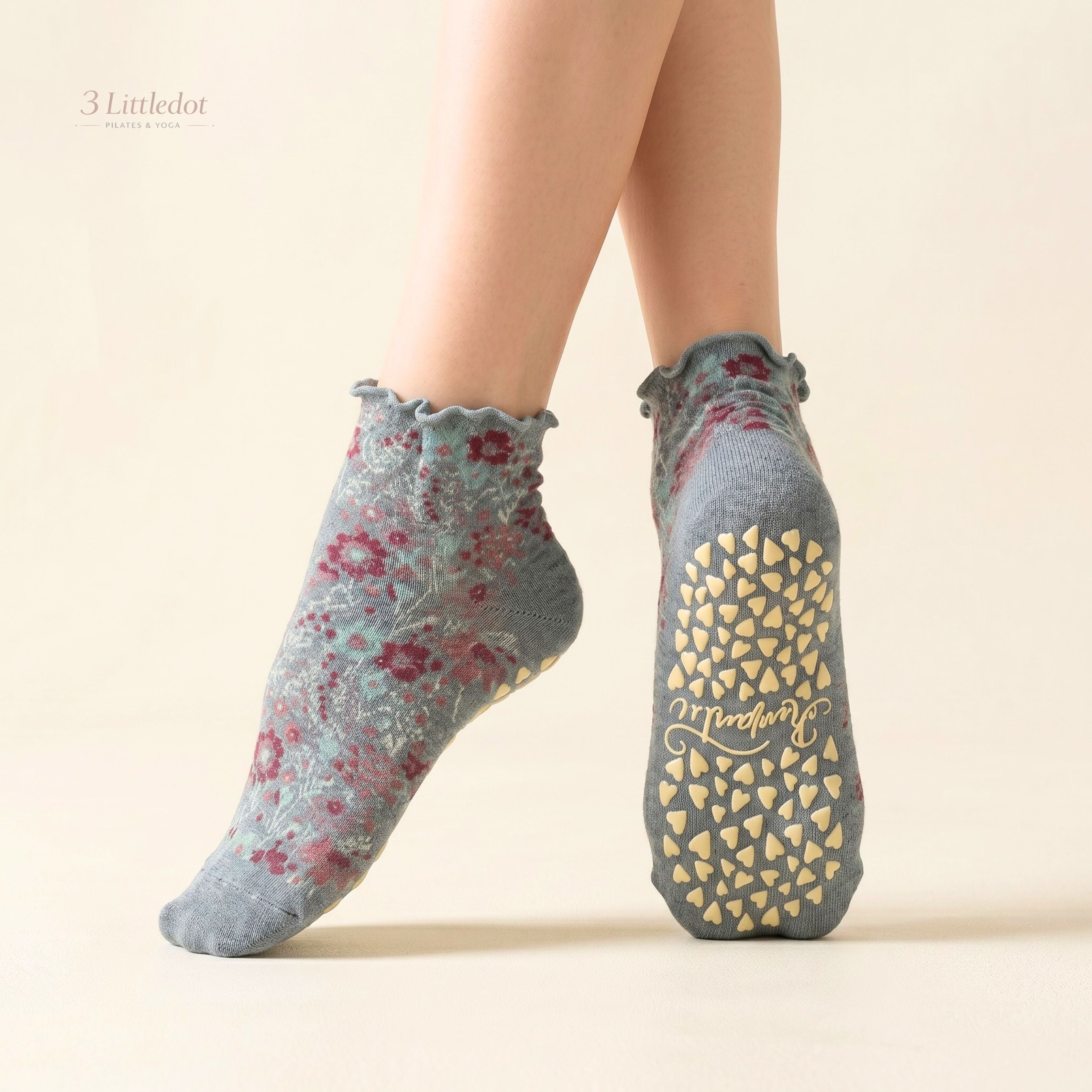Studio Grace | ‘Vintage Bloom’ Low-Cut Grip Socks