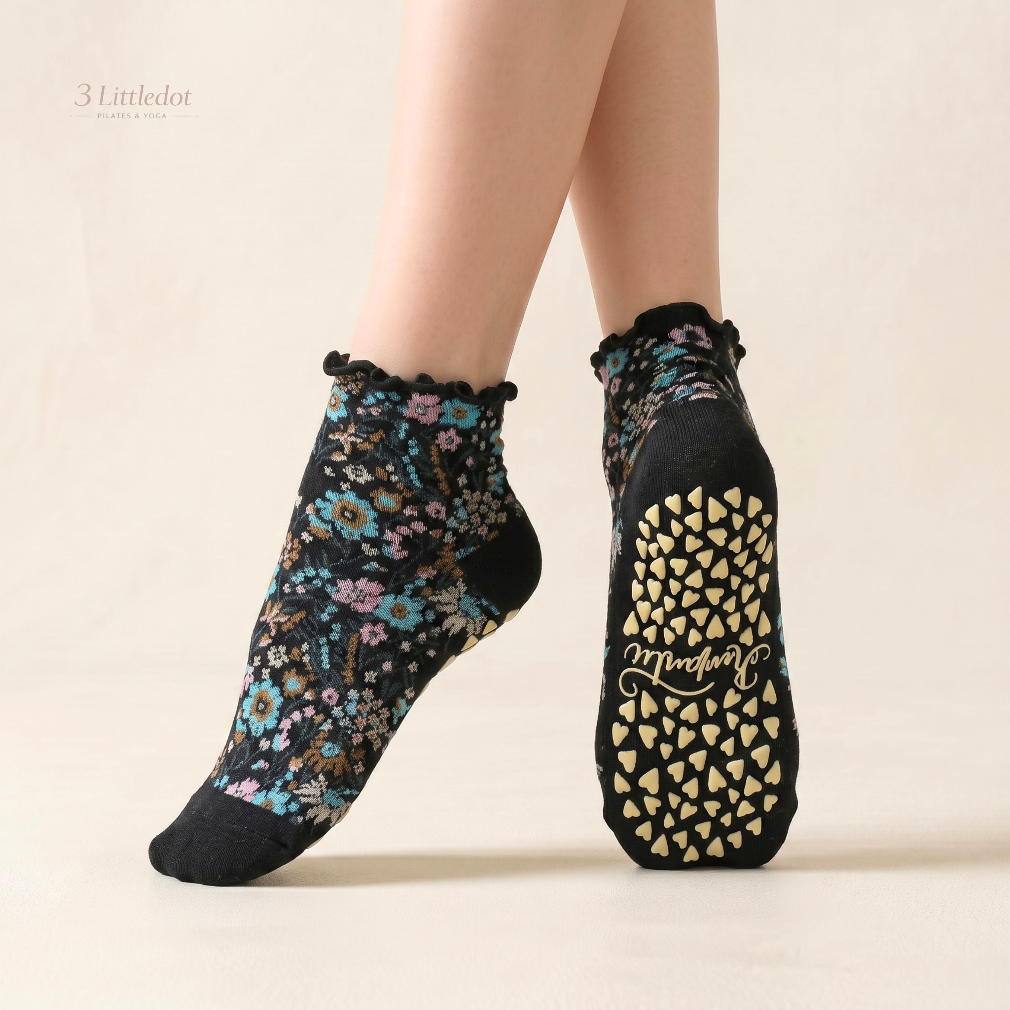 Studio Grace | ‘Vintage Bloom’ Low-Cut Grip Socks