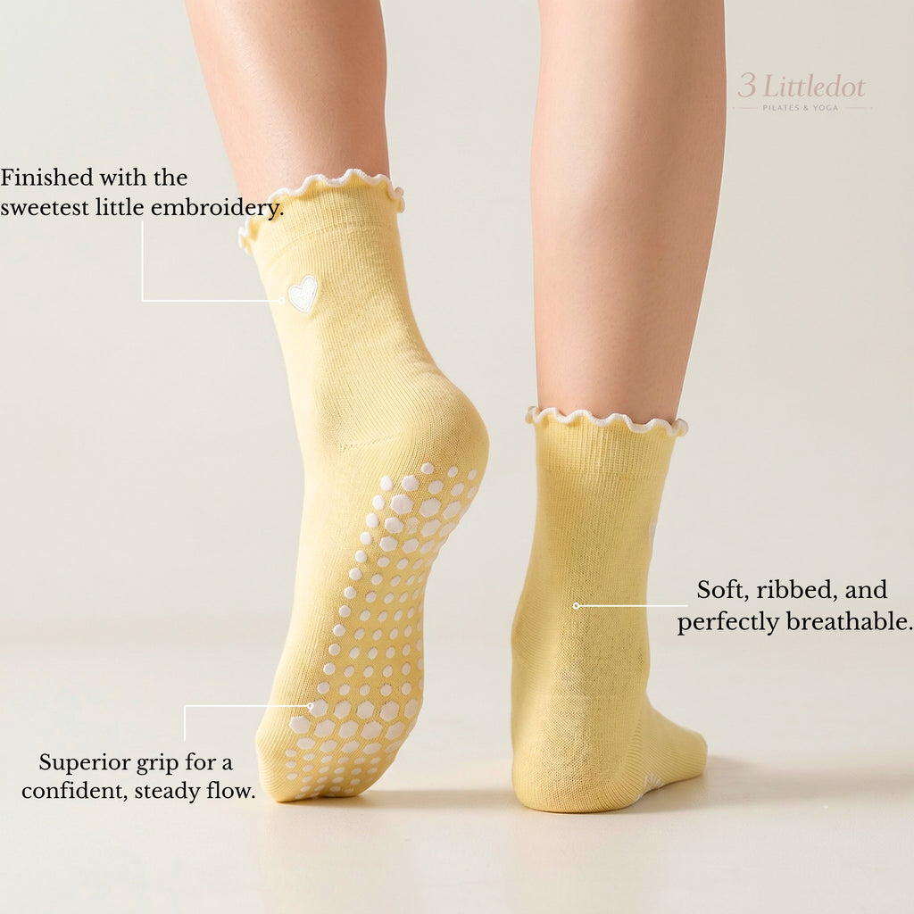 Little Joy | Ruffle Love Crew Grip Socks