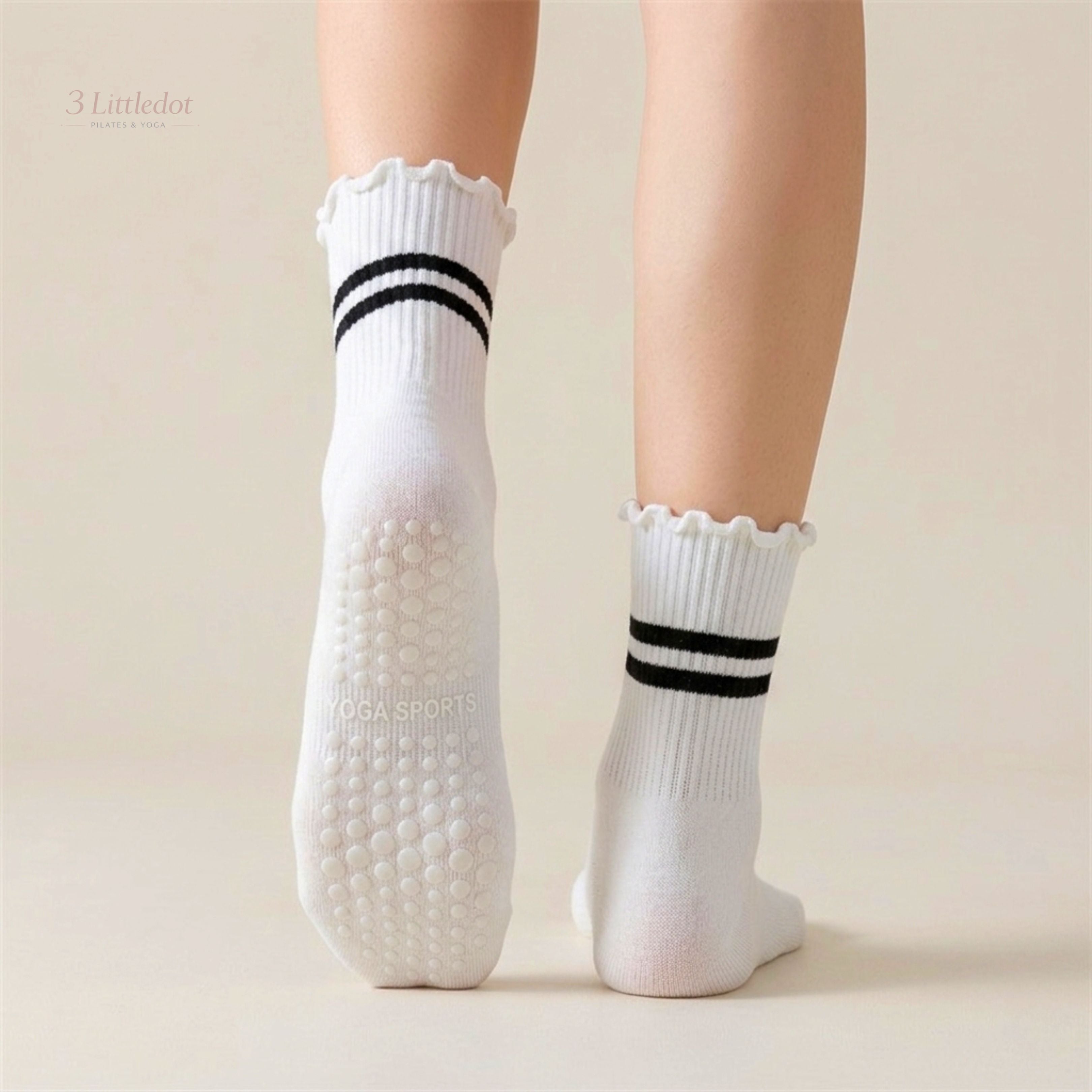 Varsity Club | Ruffle-Stripe Crew Grip Socks