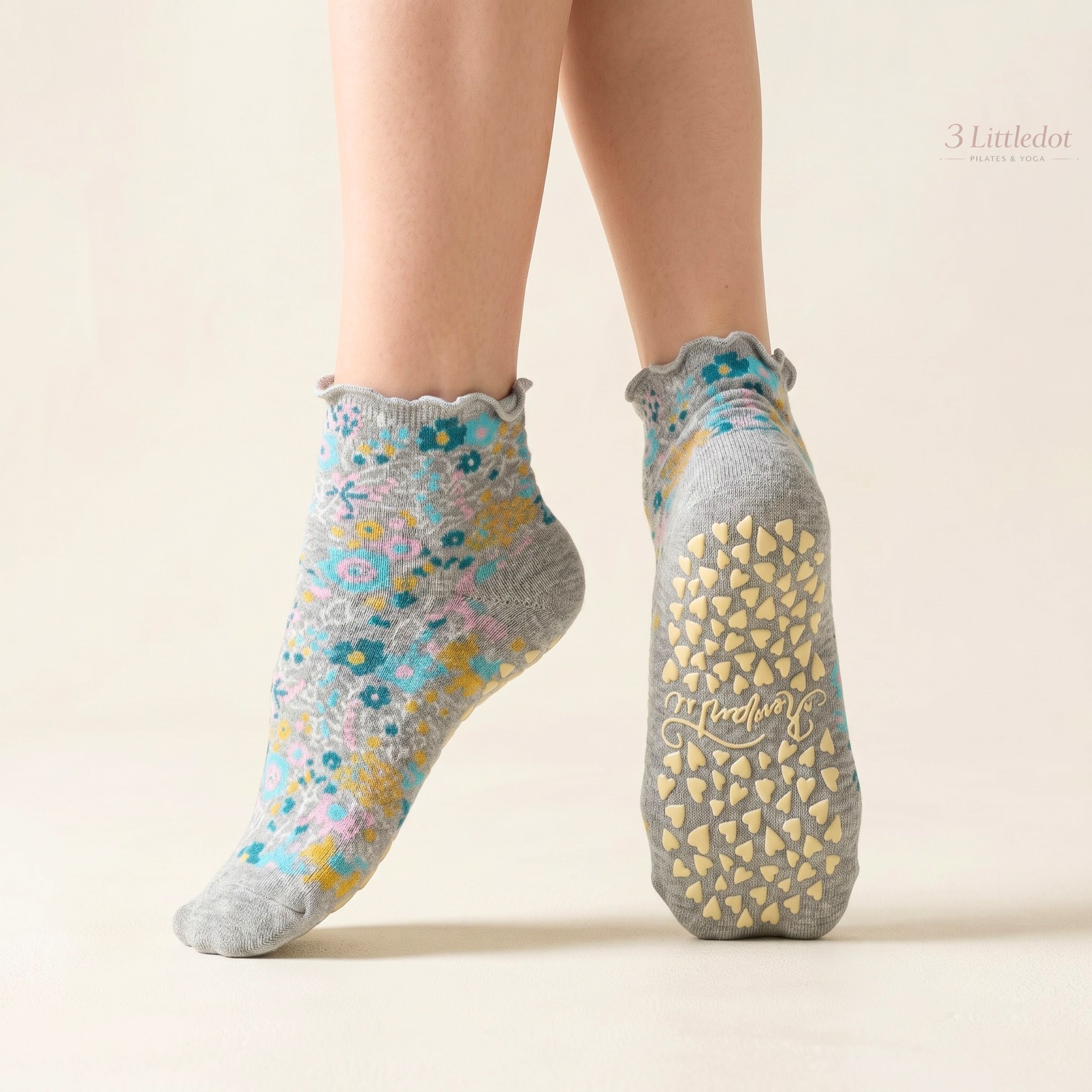 Studio Grace | ‘Vintage Bloom’ Low-Cut Grip Socks