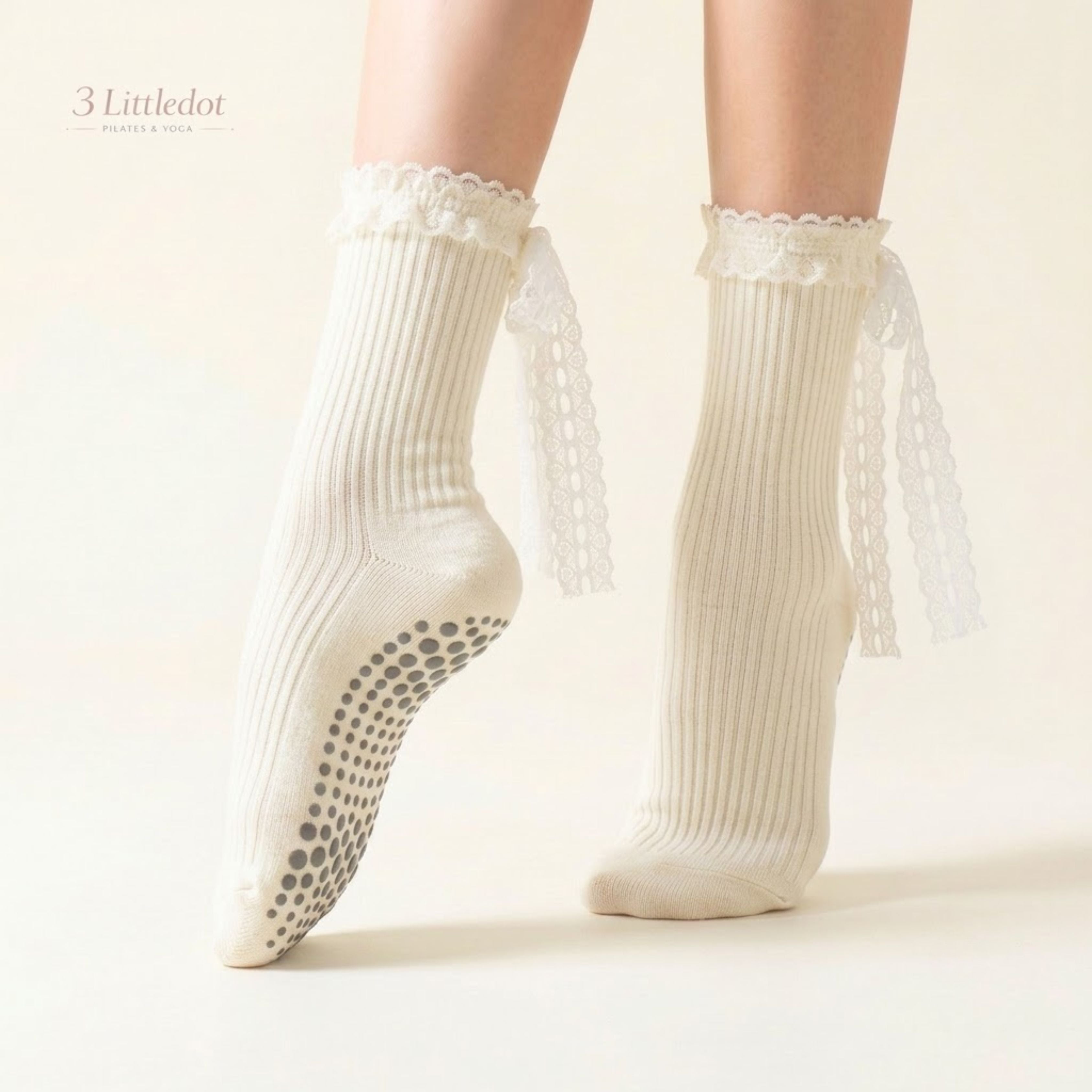 Studio Grace | Lace Ribbon Crew Grip Socks