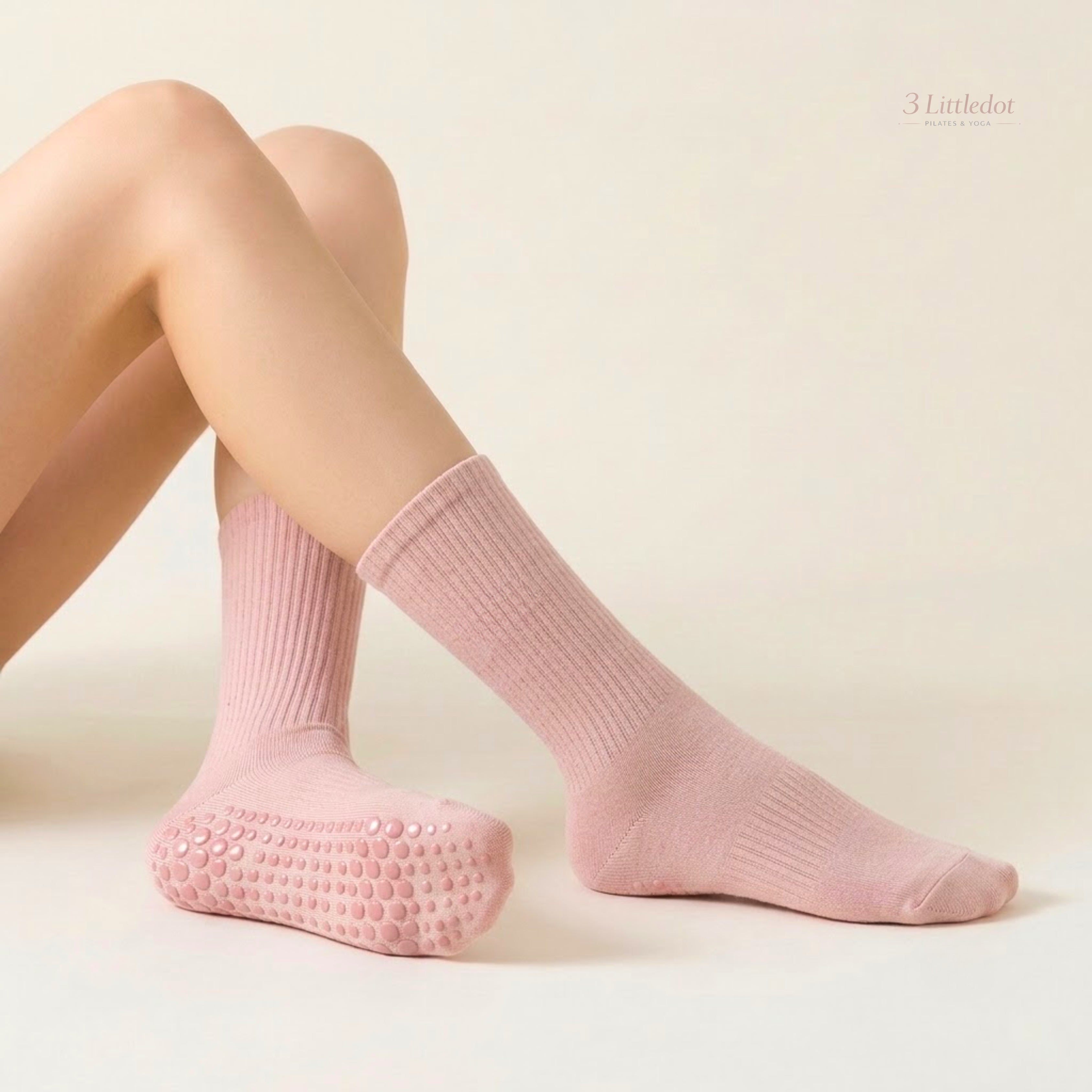 Everyday Dot | Mid-Calf Grip Socks