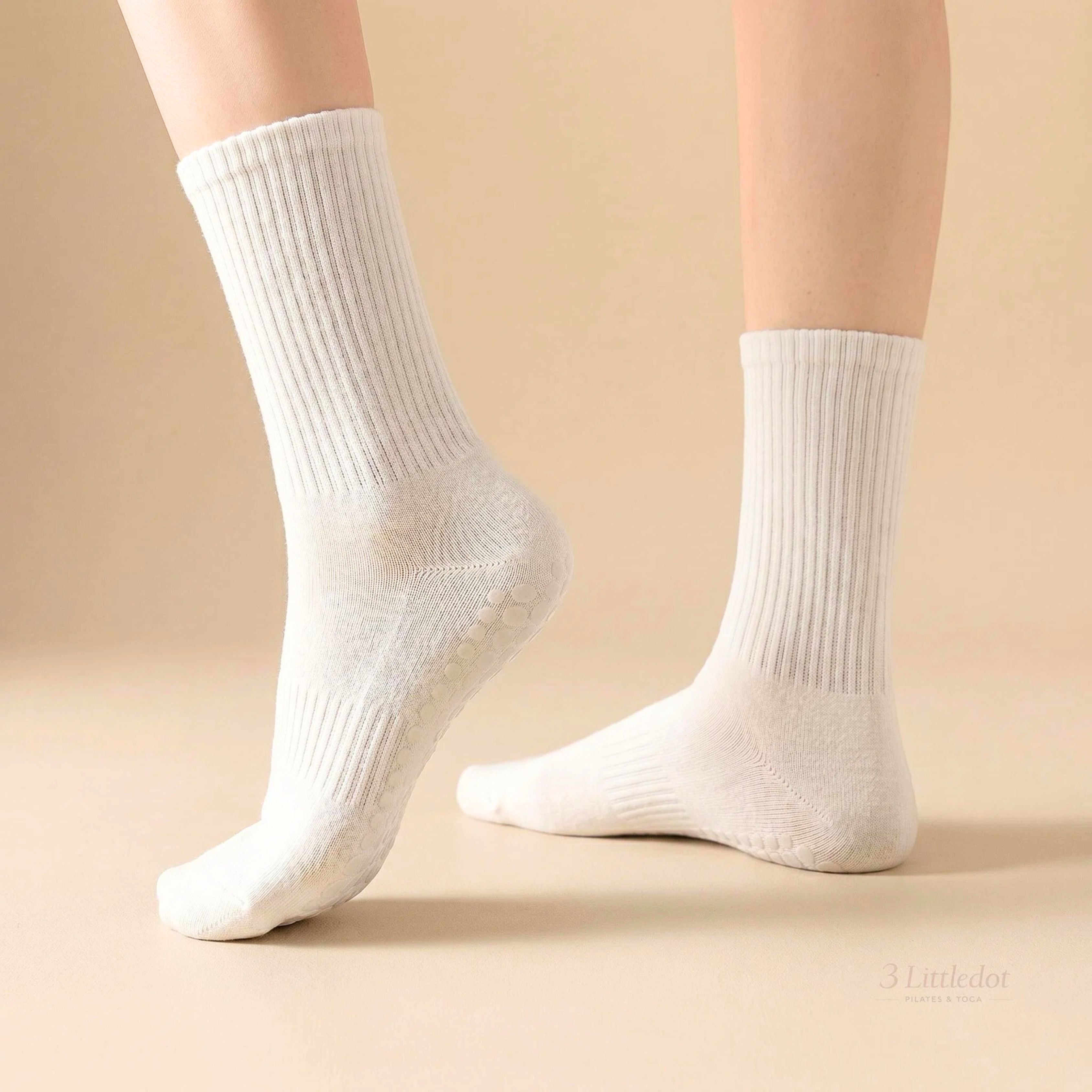 Everyday Dot | Mid-Calf Grip Socks