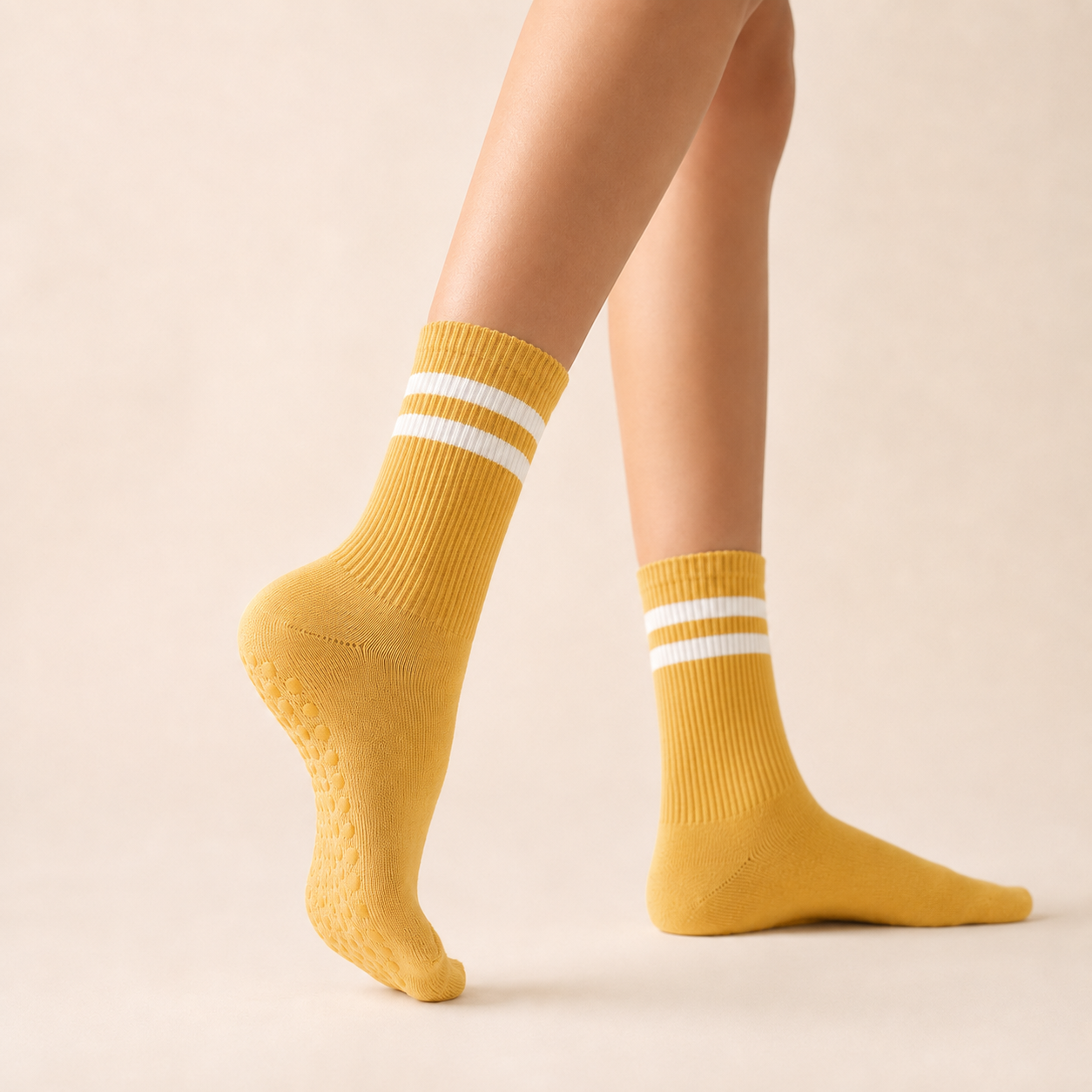 Varsity Club | Classic-Stripe Mid-Calf Grip Socks