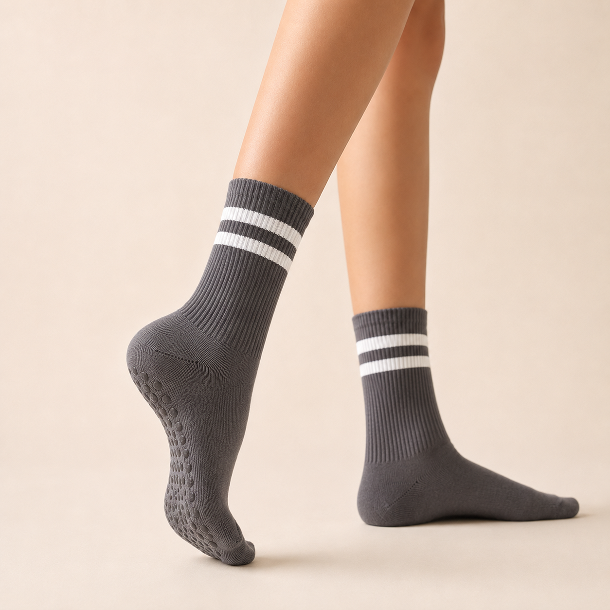 Varsity Club | Classic-Stripe Mid-Calf Grip Socks