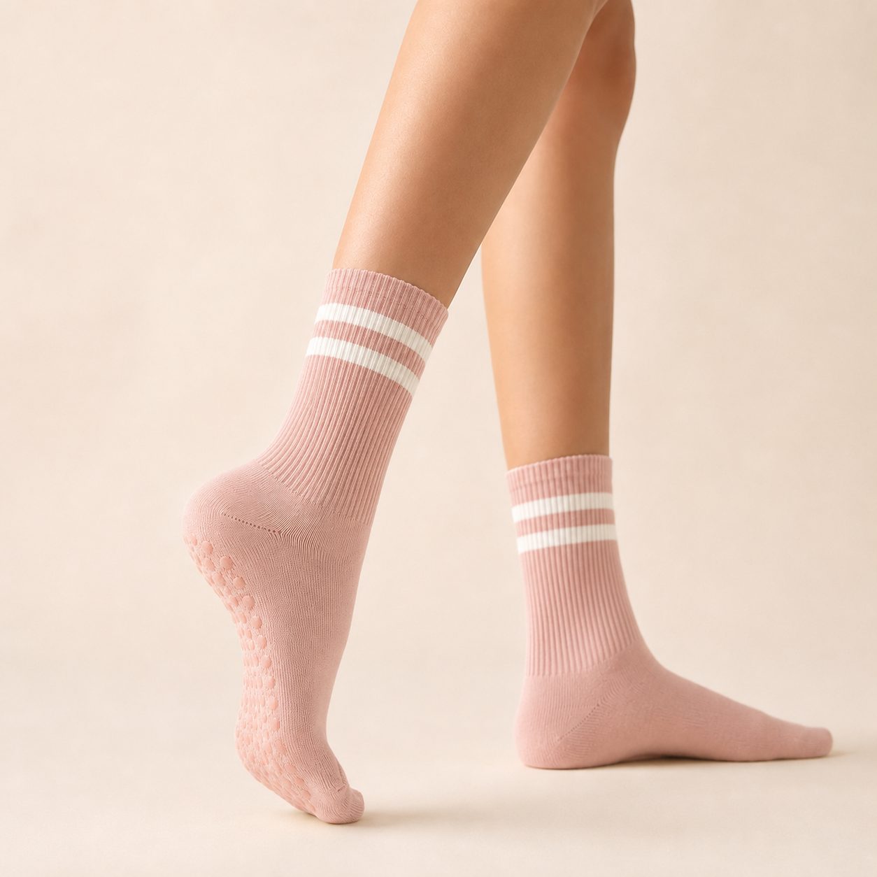 Varsity Club | Classic-Stripe Mid-Calf Grip Socks