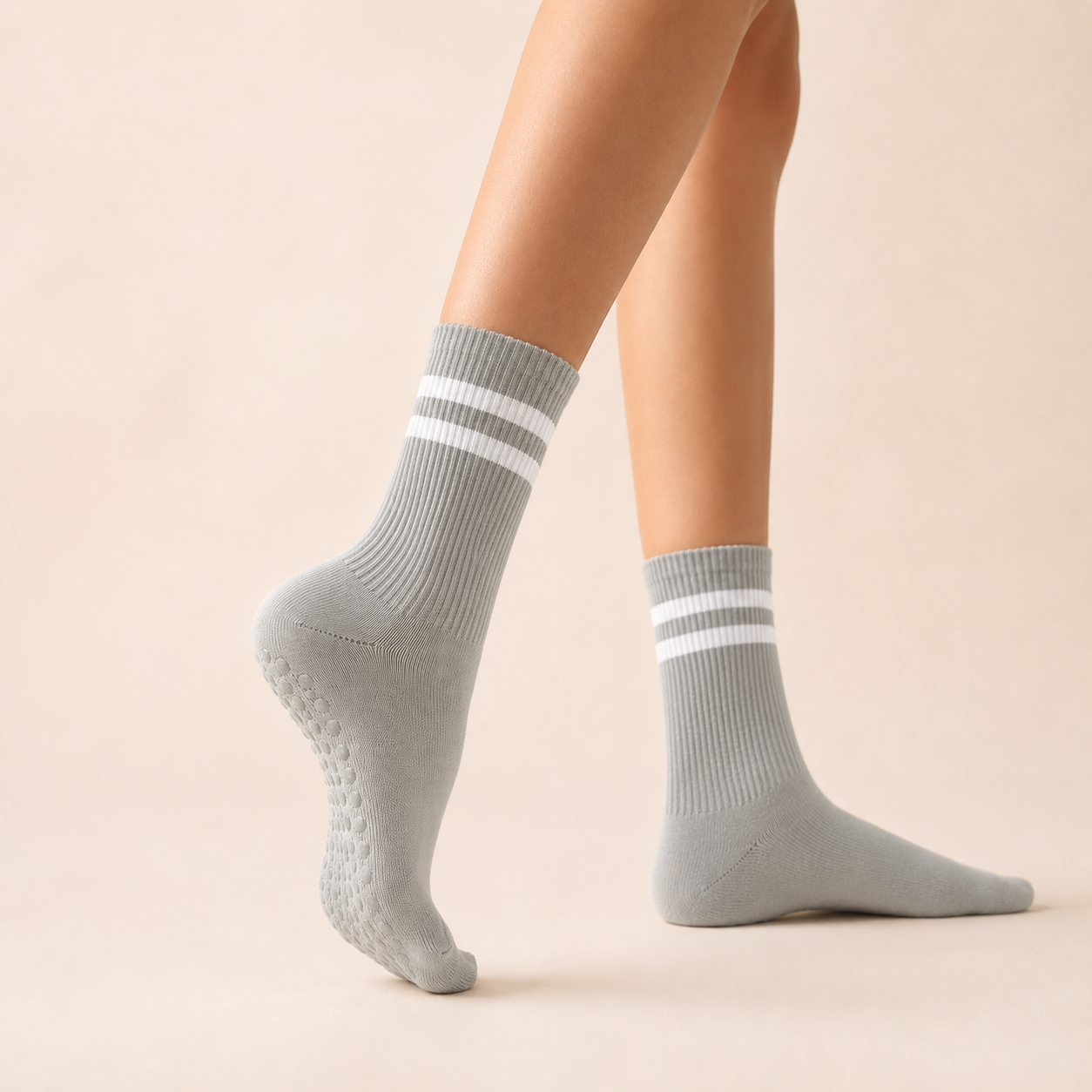 Varsity Club | Classic-Stripe Mid-Calf Grip Socks