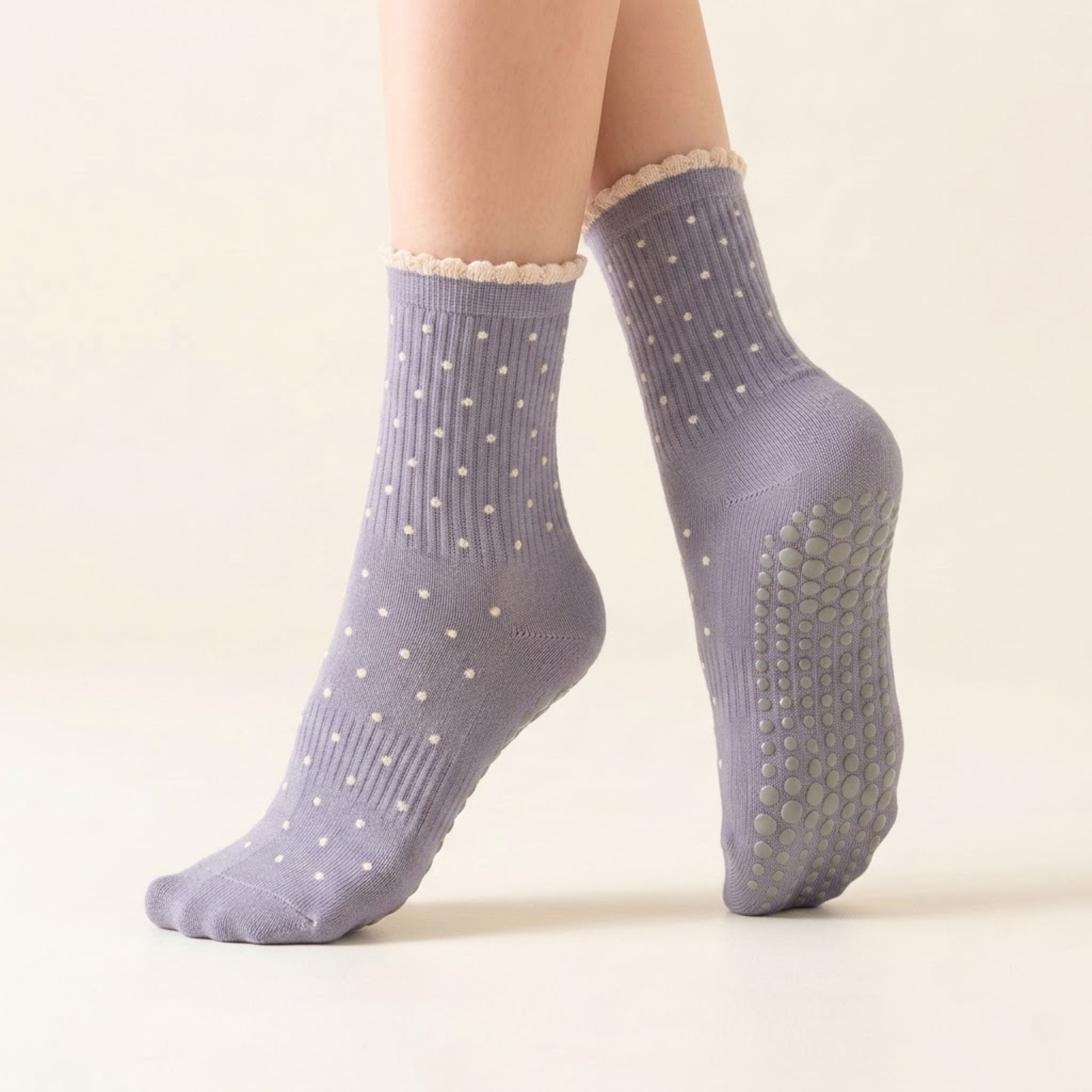 Studio Grace | ‘Dainty Dot Ruffle’ Crew Grip Socks