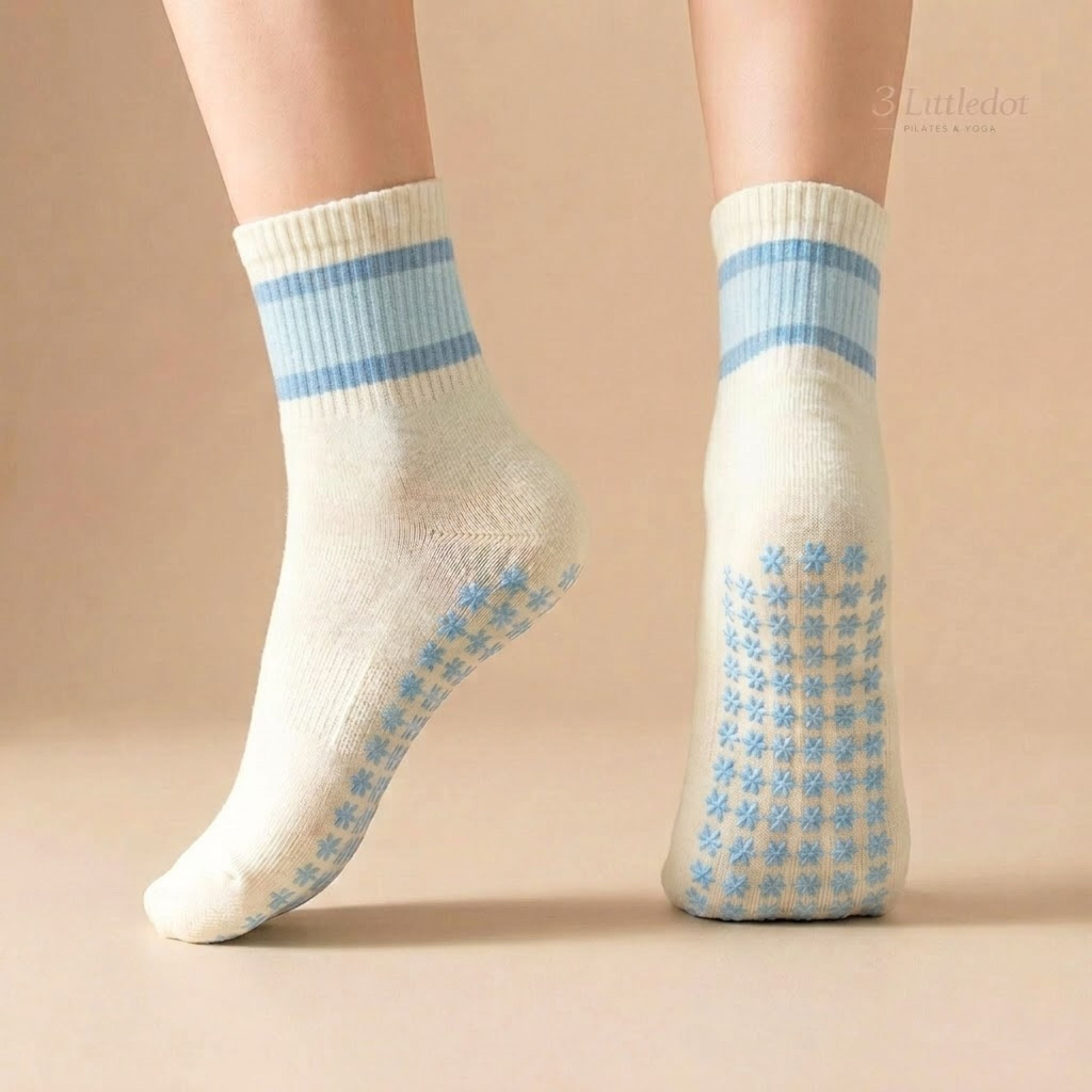 Varsity Club | Soft Stripe Crew Grip Socks