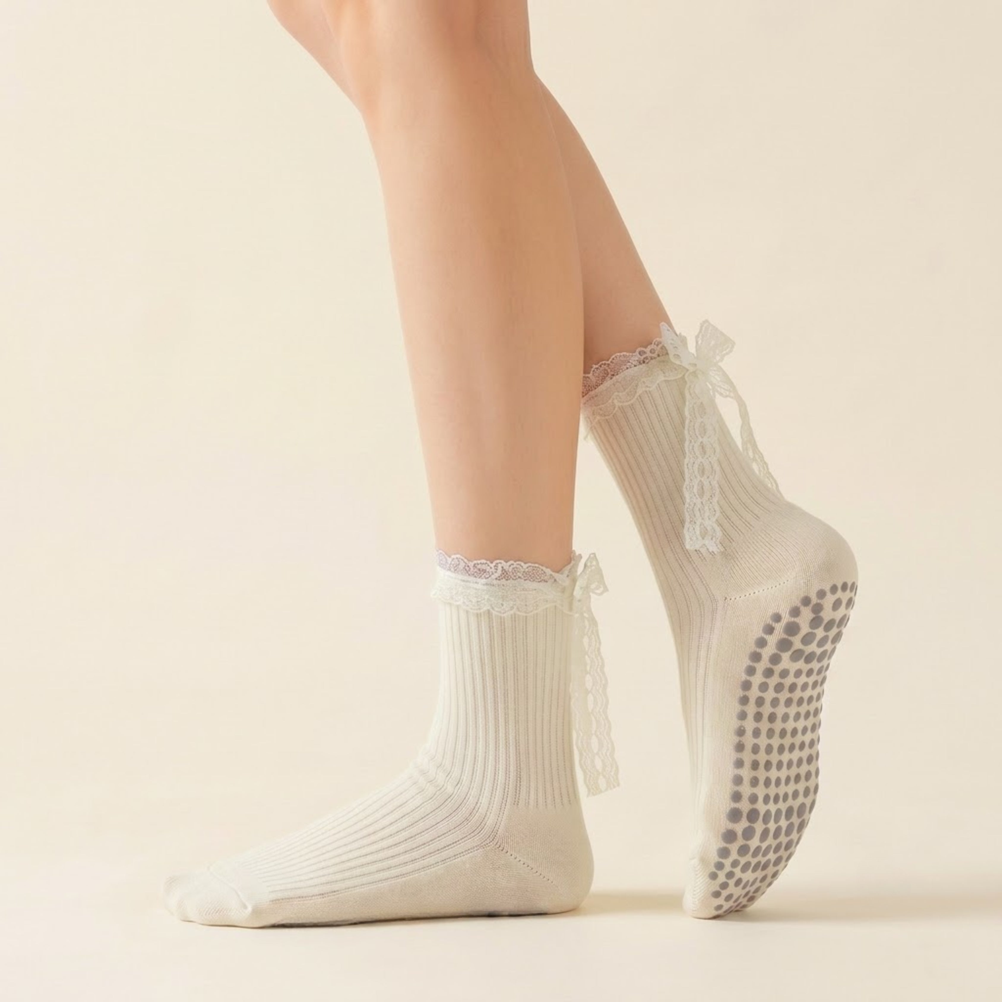 Studio Grace | Lace Ribbon Crew Grip Socks
